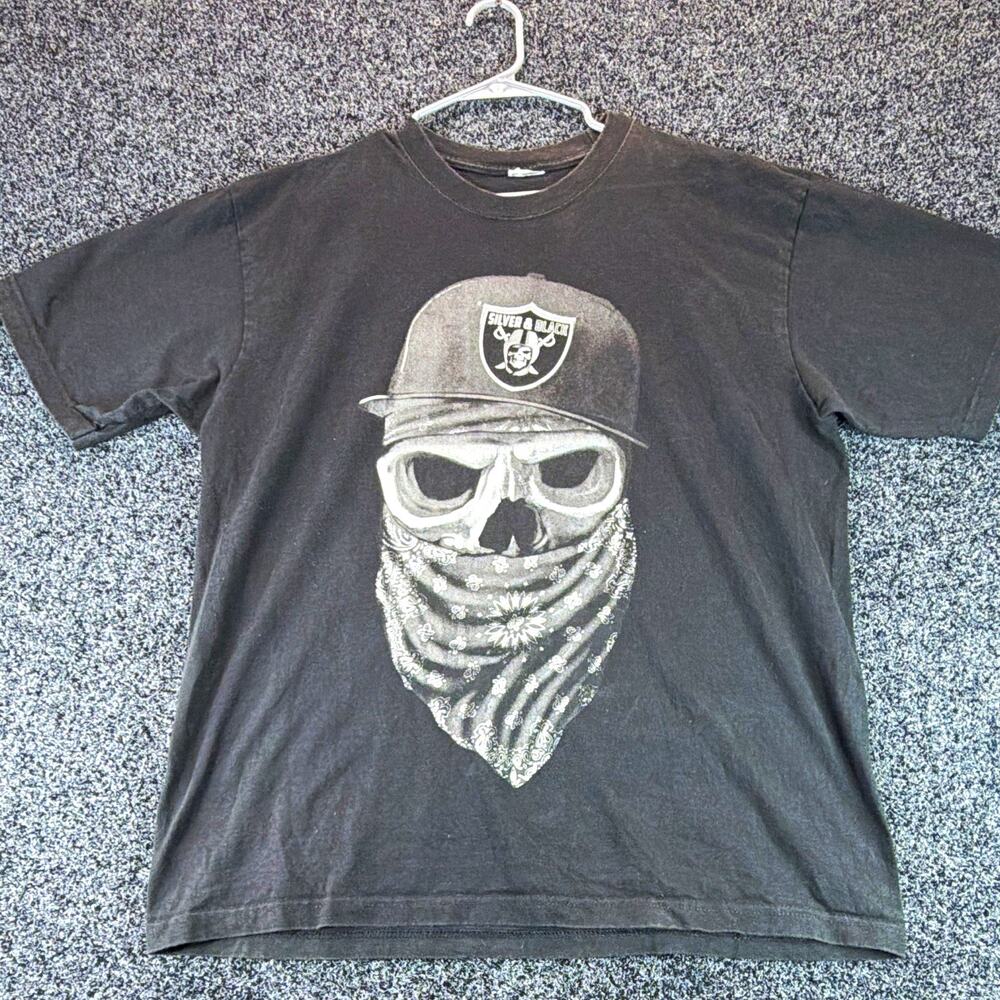 Oakland Raiders NFL Football Silver & Black Nation Graphic T-Shirt, Black